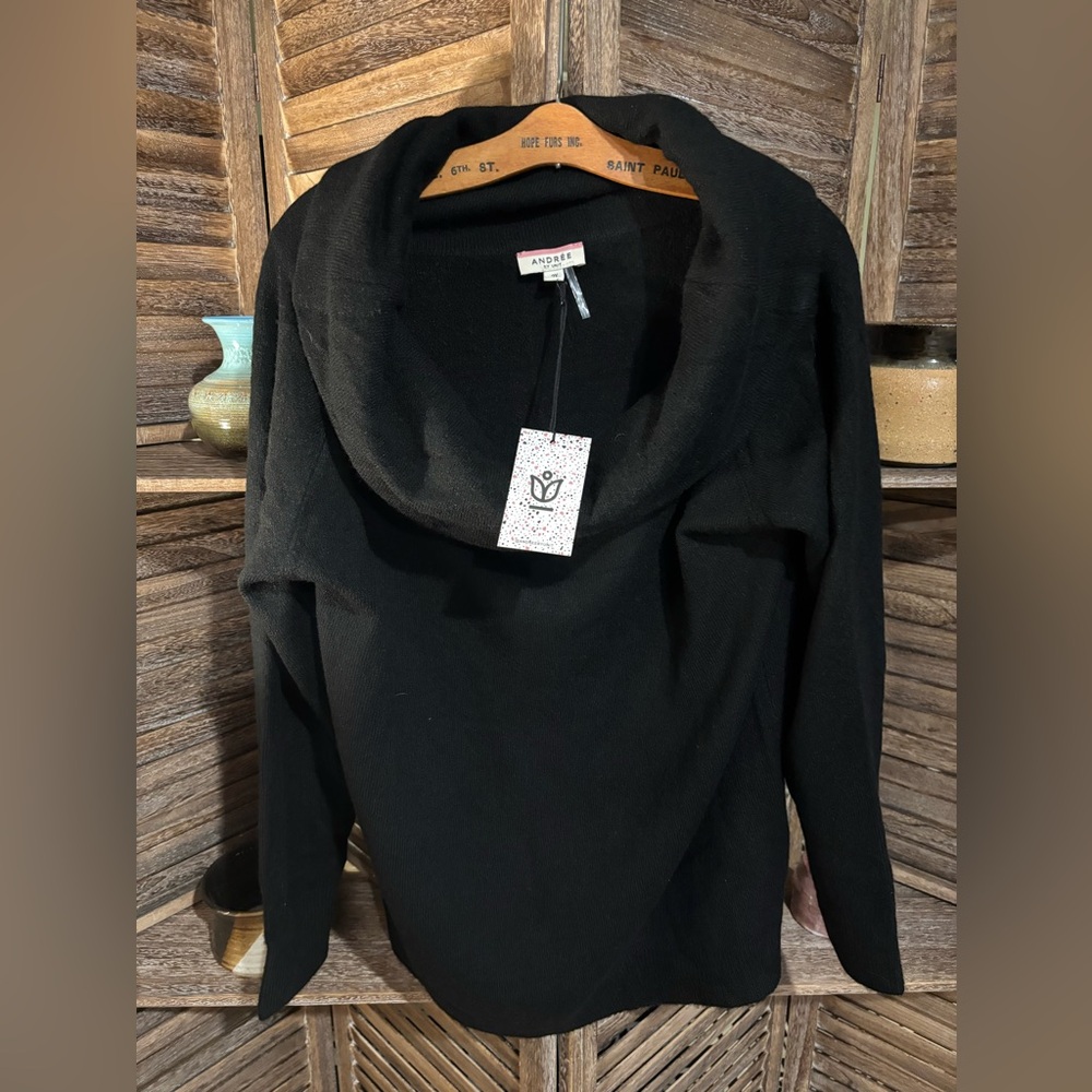 ANDREE BY UNIT Black Cowl Neck Sweater